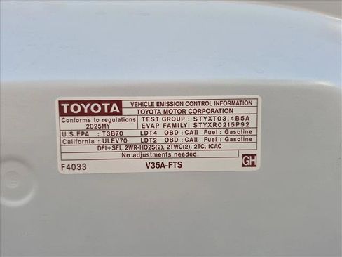 Used 2025 Toyota Tundra Limited w/ TRD Off-Road Package AWD/4WD image 27