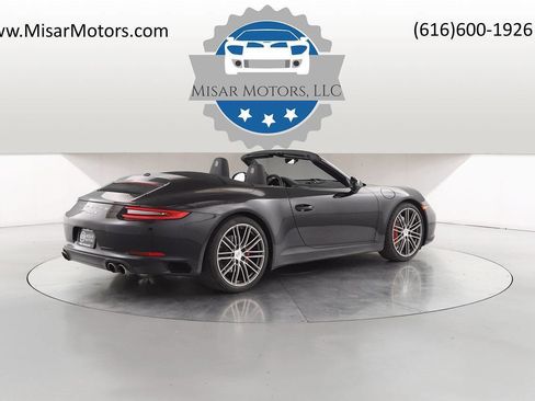 Used 2017 Porsche 911 Carrera S RWD image 4