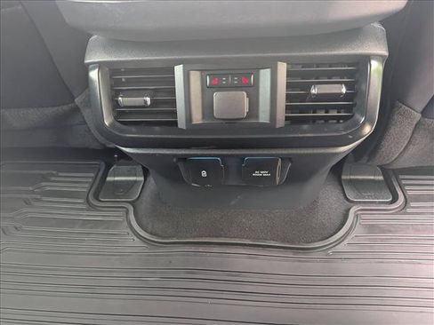 Used 2023 Ford F150 Raptor AWD/4WD image 19