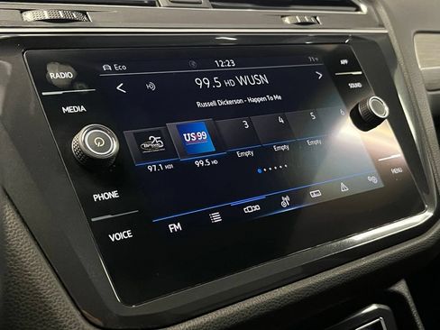 Certified 2021 Volkswagen Tiguan SE R-Line AWD/4WD image 28