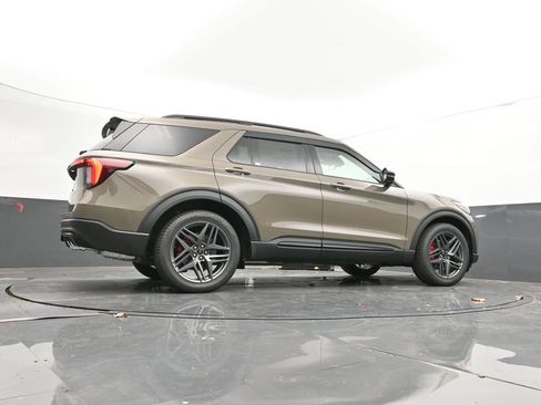 New 2026 Ford Explorer ST w/ Sun And Sound Package image 52