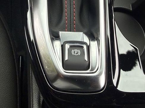 New 2026 Chevrolet Trax RS image 19