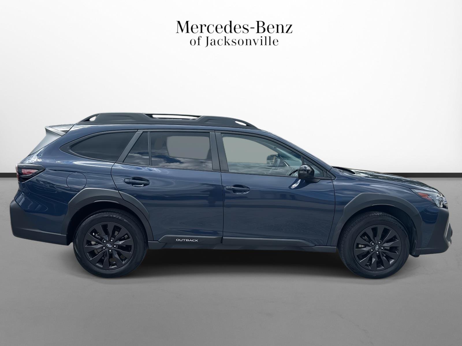Used 2024 Subaru Outback Onyx Edition AWD/4WD image 2