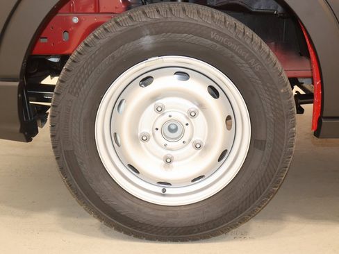 New 2025 Ford Transit 250 Medium Roof image 31