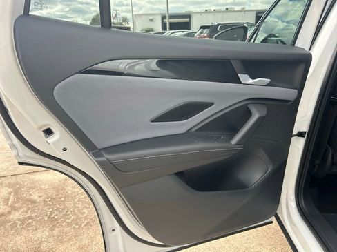 New 2026 Volkswagen Tiguan SE R-Line image 60