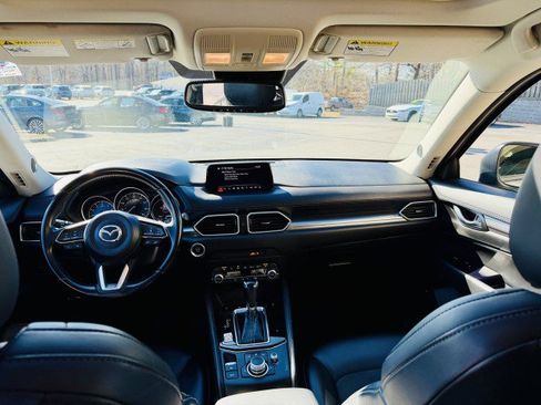 Used 2019 MAZDA CX-5 Touring image 7