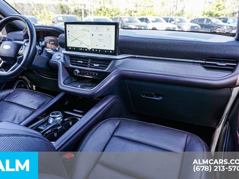 Used 2025 Ford Explorer Platinum w/ LUX Leather Package AWD/4WD image 26