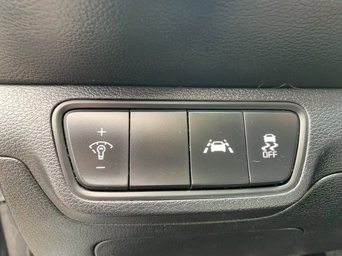 Used 2020 Kia Forte LXS image 23