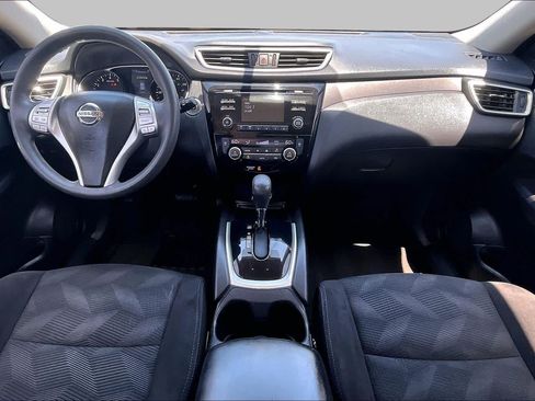 Used 2014 Nissan Rogue SV w/ SV Moonroof Package FWD image 16