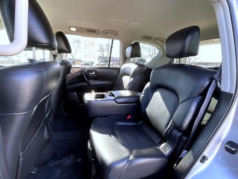 Used 2021 Nissan Armada SL w/ Captain's Chairs Package image 22