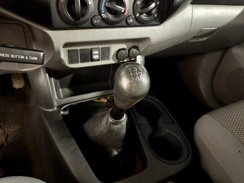 Used 2013 Toyota Tacoma 2WD Regular Cab image 20