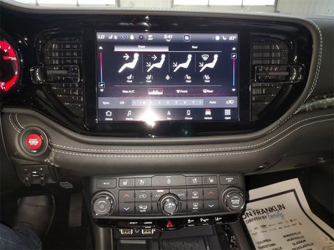 New 2026 Dodge Durango SRT Hellcat w/ Premium Group image 25