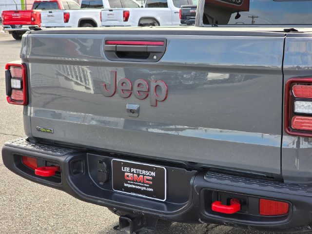 Used 2022 Jeep Gladiator Rubicon w/ LED Lighting Group AWD/4WD image 13