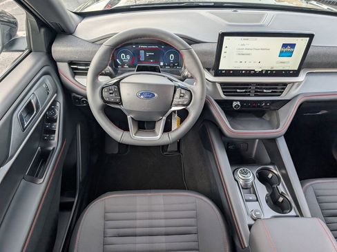 New 2026 Ford Explorer ST-Line RWD image 8