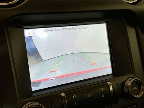 Used 2018 Ford Mustang Shelby GT350 w/ Convenience Package image 14