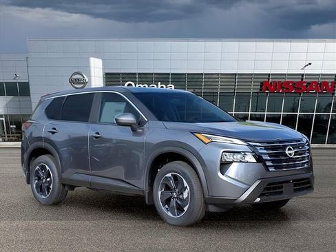 Certified 2026 Nissan Rogue SV image 1