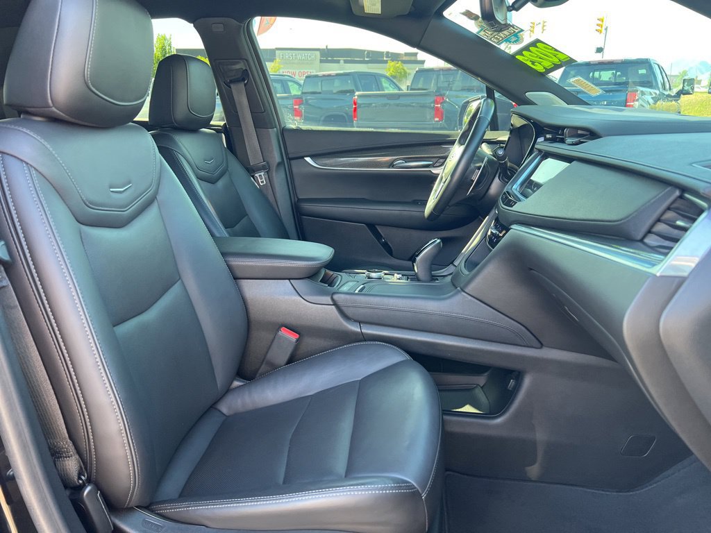 Certified 2023 Cadillac XT5 Sportv w/ Technology Package AWD/4WD image 19