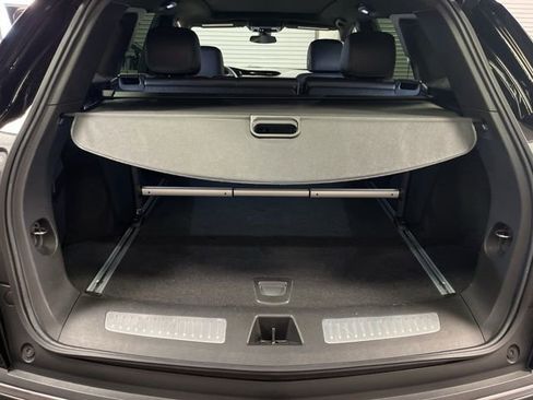 Certified 2023 Cadillac XT5 Premium Luxury image 16