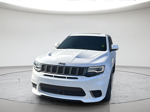 Used 2018 Jeep Grand Cherokee Trackhawk AWD/4WD image 15