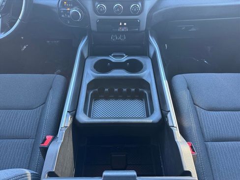 Used 2021 RAM 1500 Big Horn image 12