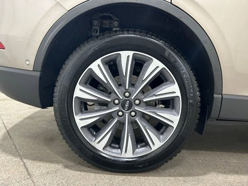 Used 2020 Lincoln Corsair Reserve image 10