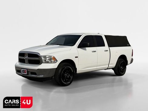 Used 2017 RAM 1500 Classic SLT image 3