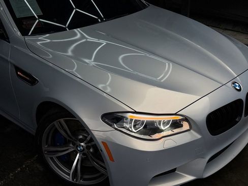 Used 2014 BMW M5 image 16