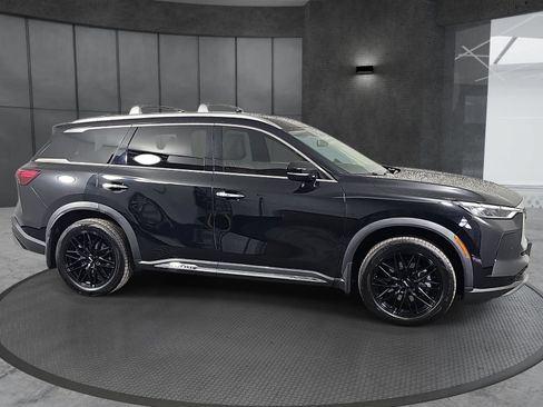 Used 2023 INFINITI QX60 Sensory w/ Vision Package AWD/4WD image 4