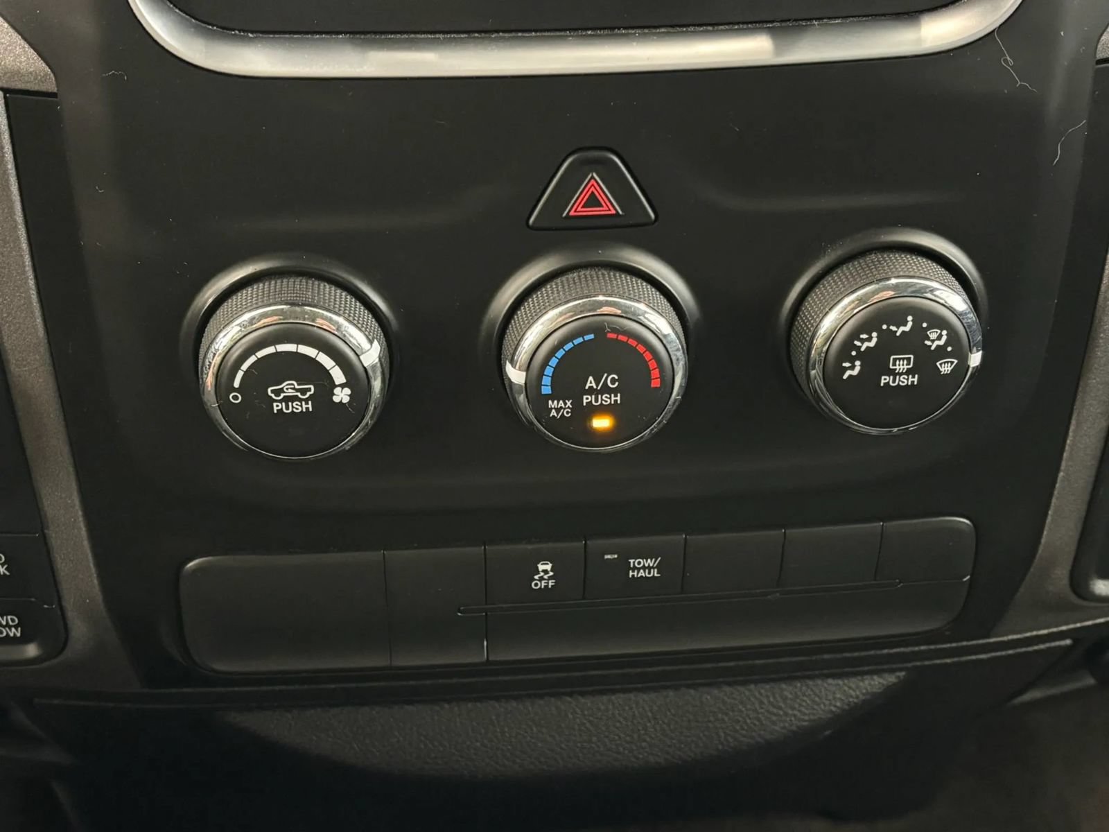 Used 2017 RAM 1500 Tradesman w/ Popular Equipment Group AWD/4WD image 38