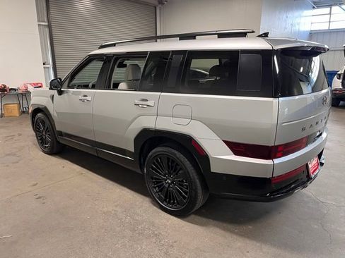 Used 2024 Hyundai Santa Fe Calligraphy image 5