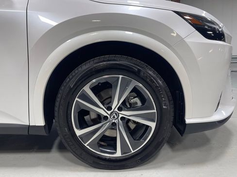 Used 2023 Lexus RX 350 Premium w/ Accessory Package AWD/4WD image 16