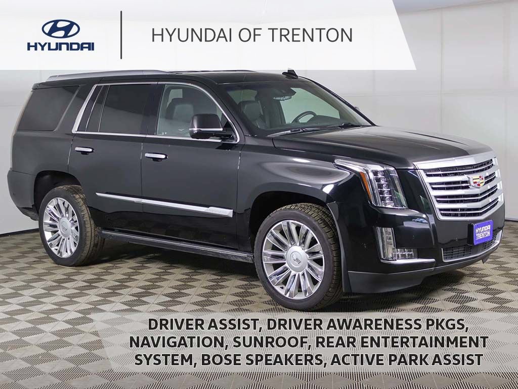 Used 2020 Cadillac Escalade Platinum AWD/4WD image 1