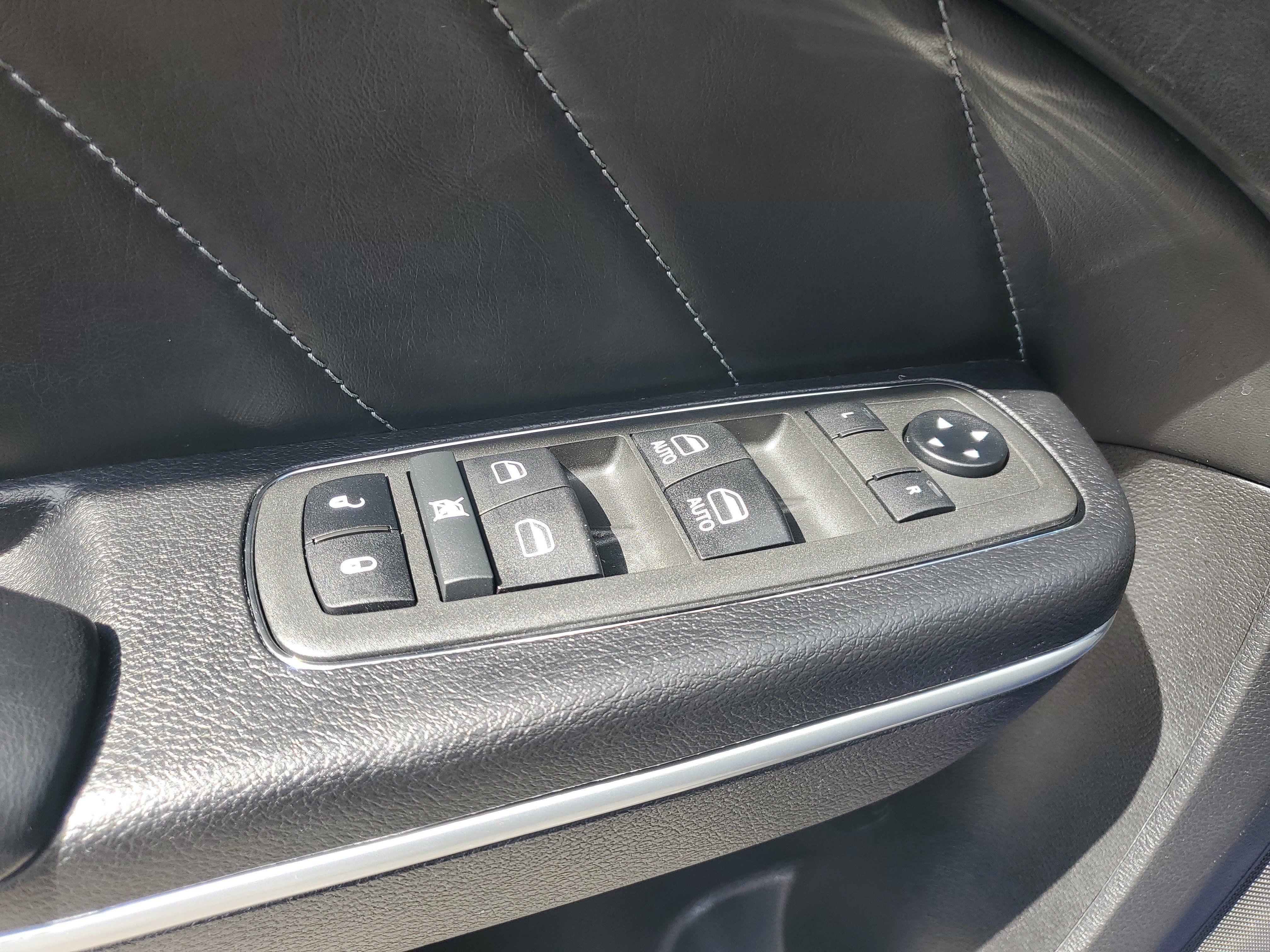 Used 2021 Dodge Charger R/T w/ Plus Group RWD image 27
