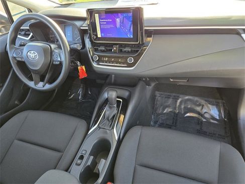 Certified 2025 Toyota Corolla LE image 15