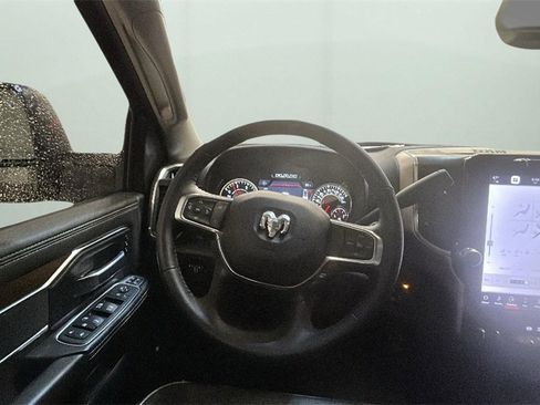 Used 2024 RAM 3500 Laramie image 11