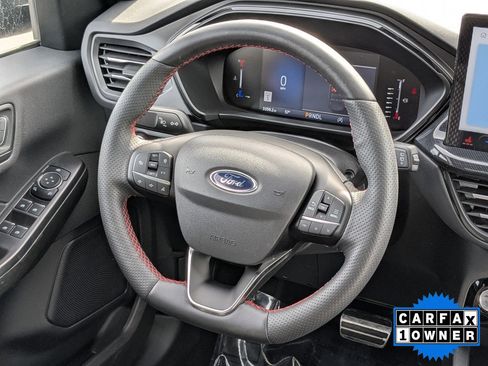 Certified 2024 Ford Escape ST-Line w/ Tech Pack #1 image 18