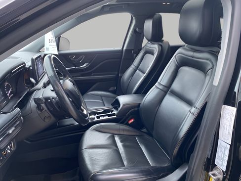 Used 2020 Lincoln Corsair Reserve image 9