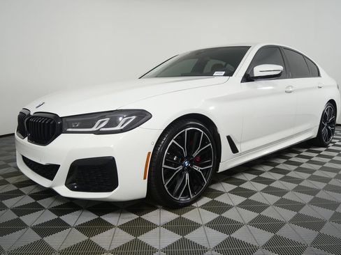 Certified 2023 BMW 530i w/ M Sport Package RWD image 7