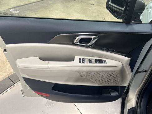 New 2026 Kia Carnival SX w/ SX Dark Edition Package image 12