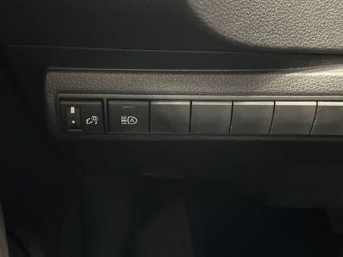 Used 2026 Toyota Corolla LE FWD image 19
