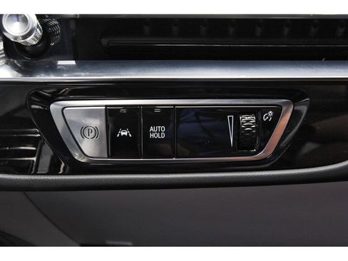 Certified 2024 Cadillac Lyriq Luxury RWD image 19