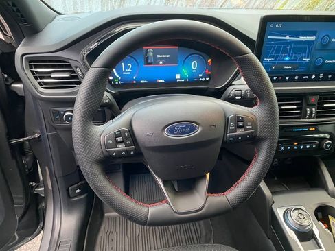 Used 2024 Ford Escape ST-Line Elite image 13