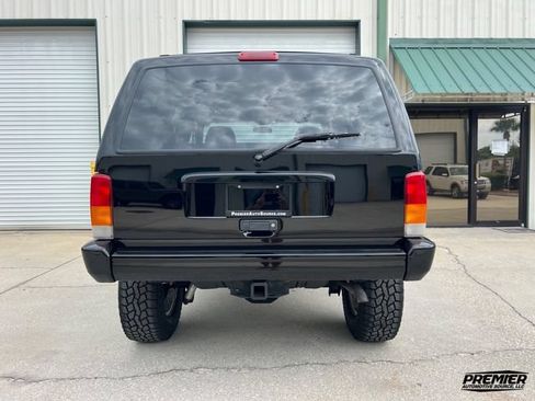 Used 2001 Jeep Cherokee Limited AWD/4WD image 11