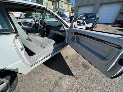 Used 2000 Mercedes-Benz SL 500 image 13