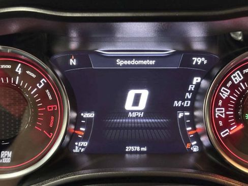 Used 2022 Dodge Challenger R/T Scat Pack w/ Driver Convenience Group RWD image 31