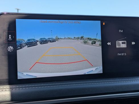 Used 2025 Genesis G70 2.5T RWD image 27