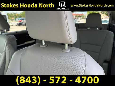 Used 2022 Honda Pilot Elite image 5