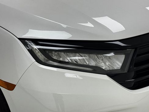 Used 2024 Honda Odyssey Sport image 45