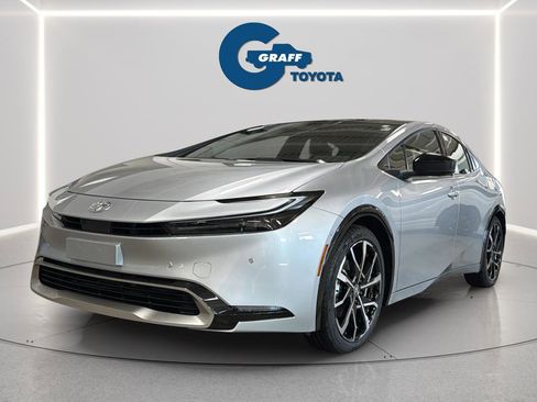 New 2026 Toyota Prius Plug-In Hybrid image 12