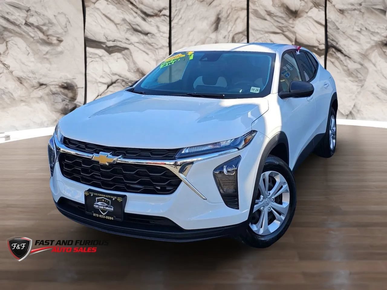 Used 2024 Chevrolet Trax LS FWD image 3